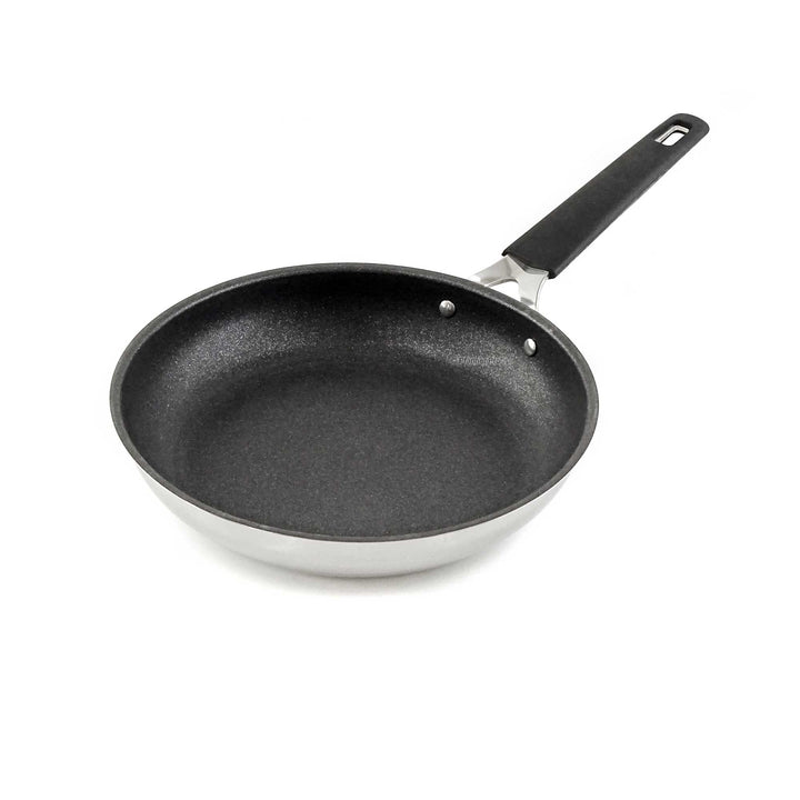 BARAZZONI poêle en acier inoxydable 33-CARATI antiadhésive 24 cm avec poignée en silicone