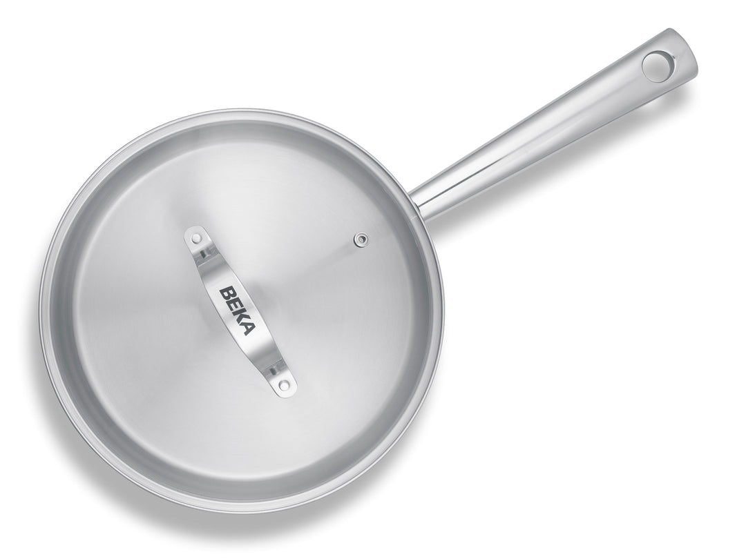 BEKA Schmorpfanne CICLA 24 cm aus recyceltem Edelstahl Pfanne hoch mit Glasdeckel