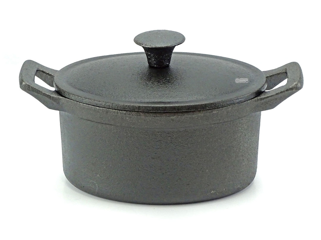 RONNEBY BRUK Gusseisen Mini Serviergeschirr mit Deckel RONDO 12x9 cm OVAL schon eingebrannt
